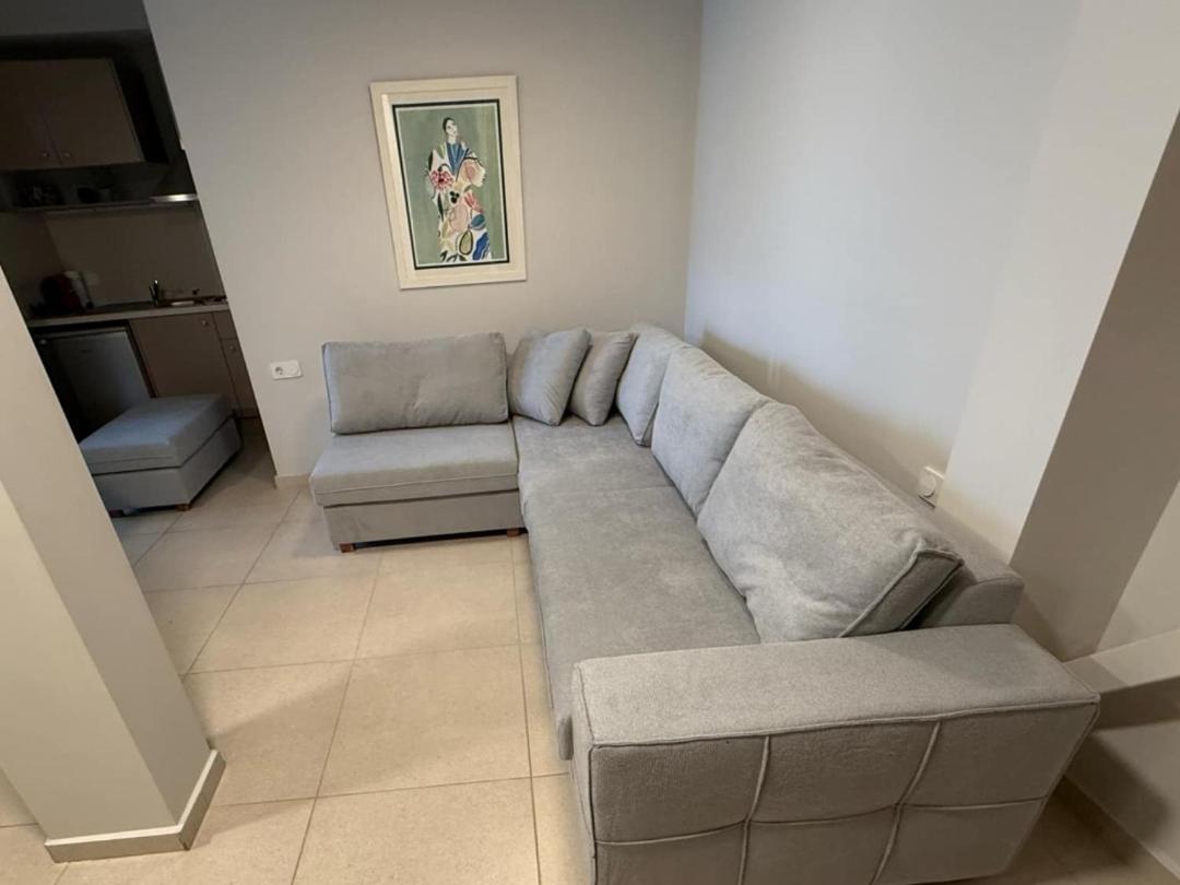 Stylish Studio Apartment - 8F House Kalamata Extérieur photo